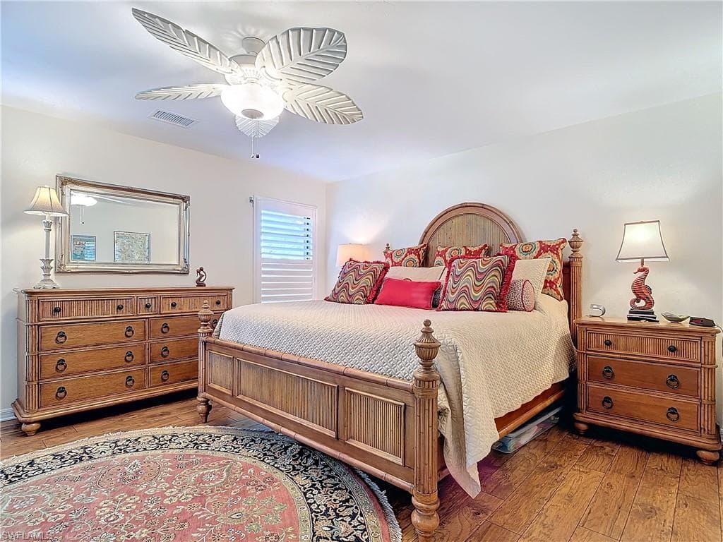 1659 Sandpiper ST, NAPLES FL 34102-23