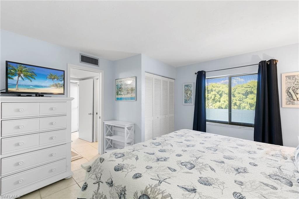 1085 Bald Eagle DR # F401, MARCO ISLAND FL 34145-15