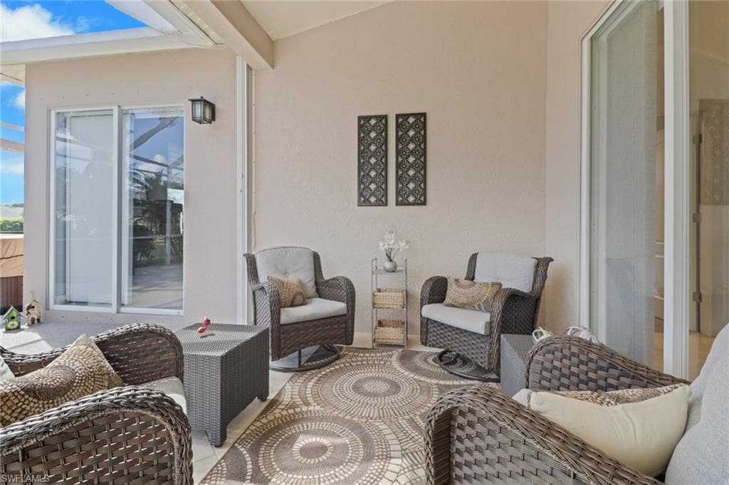 8106 Tauren CT, NAPLES FL 34119-22