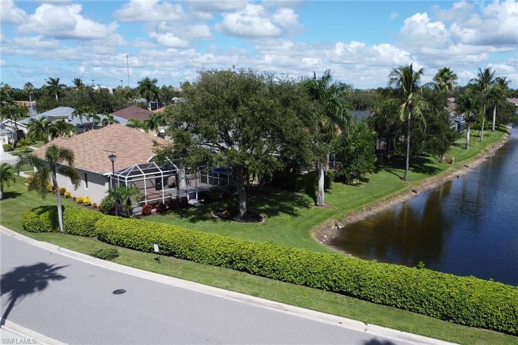 8106 Tauren CT, NAPLES FL 34119-27