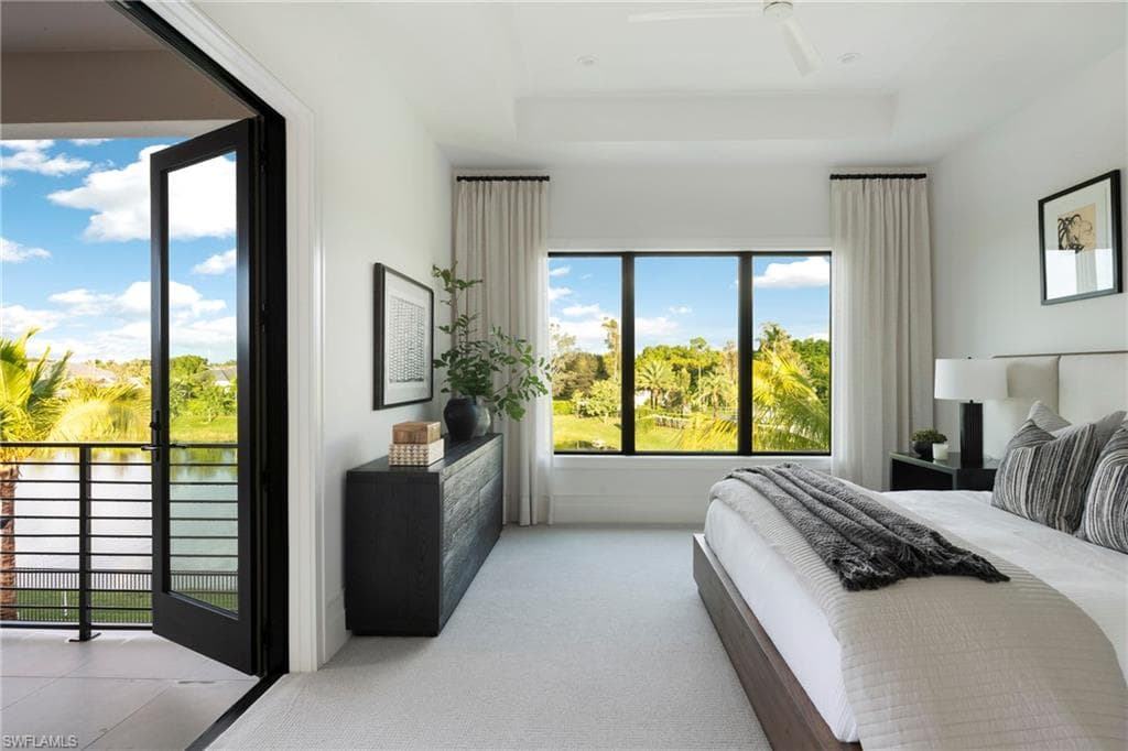 6704 Newport RD, NAPLES FL 34109-25