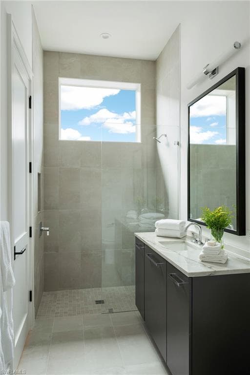 6704 Newport RD, NAPLES FL 34109-21