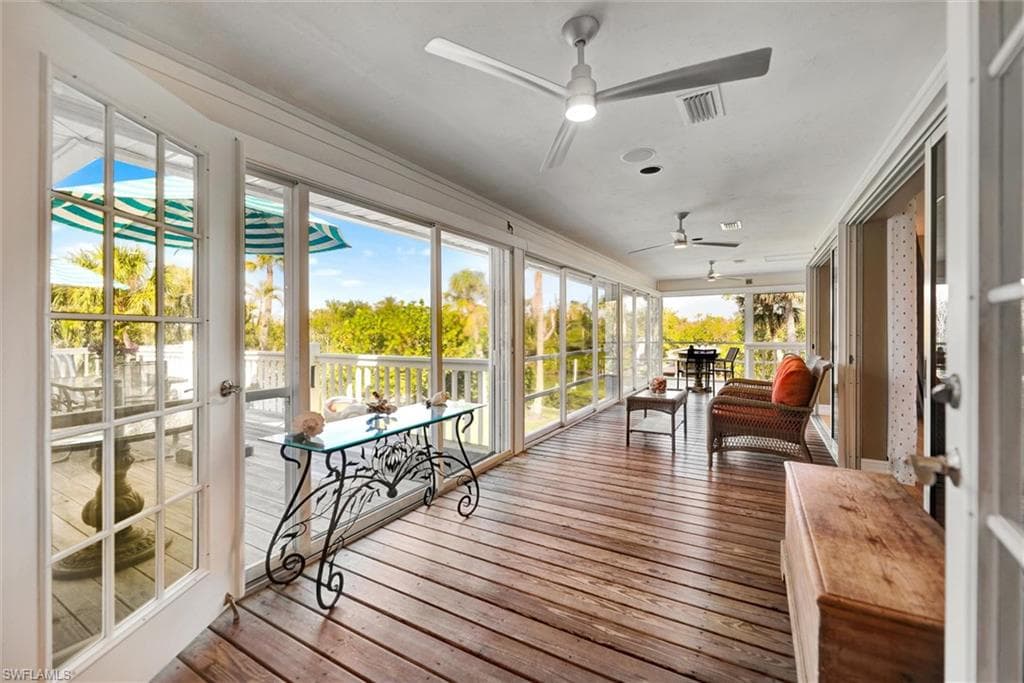 6101 Starling WAY, SANIBEL FL 33957-23