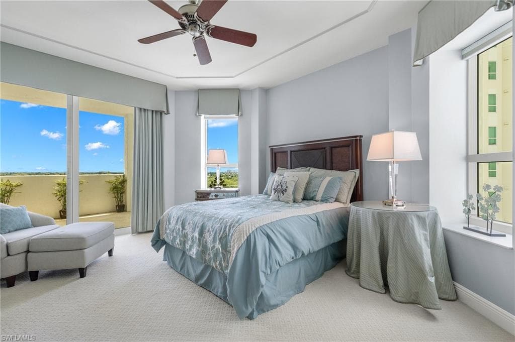 285 Grande WAY # 705, NAPLES FL 34110-19