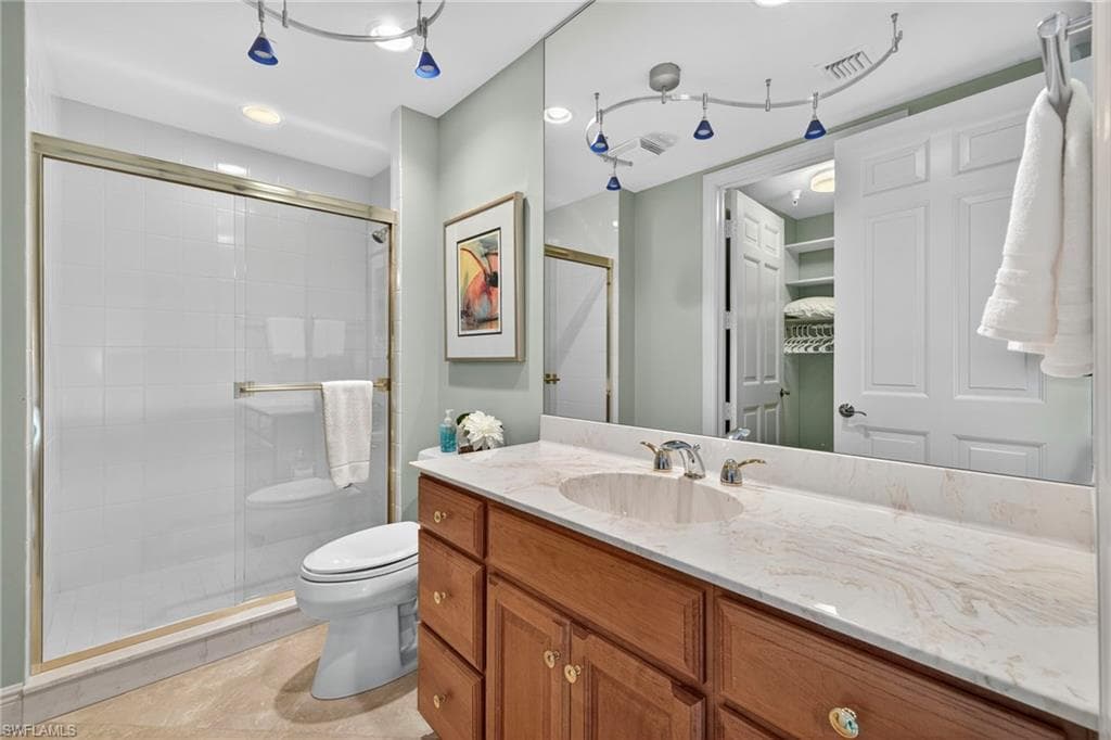 285 Grande WAY # 705, NAPLES FL 34110-23