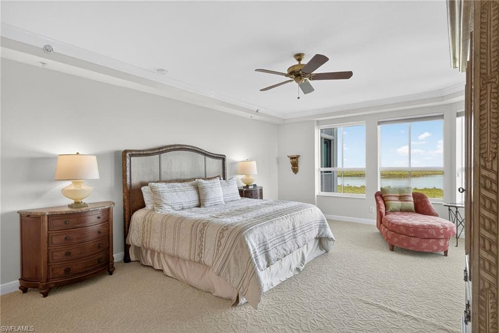 285 Grande WAY # 705, NAPLES FL 34110-13