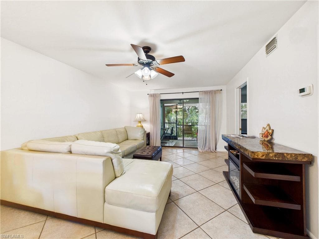 28100 Pine Haven WAY # 5, BONITA SPRINGS FL 34135-4