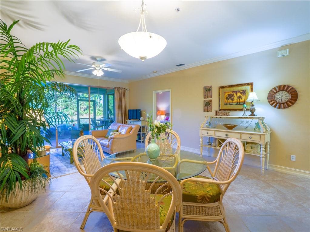 1015 Tarpon Cove DR # 1403, NAPLES FL 34110-4