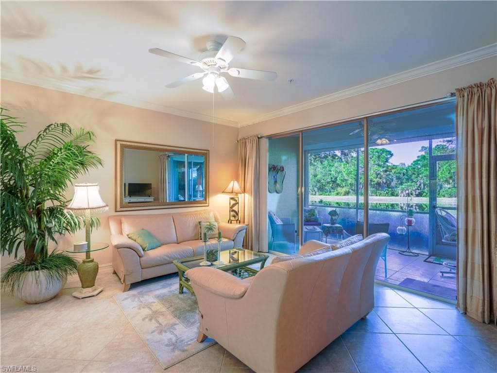 1015 Tarpon Cove DR # 1403, NAPLES FL 34110-8