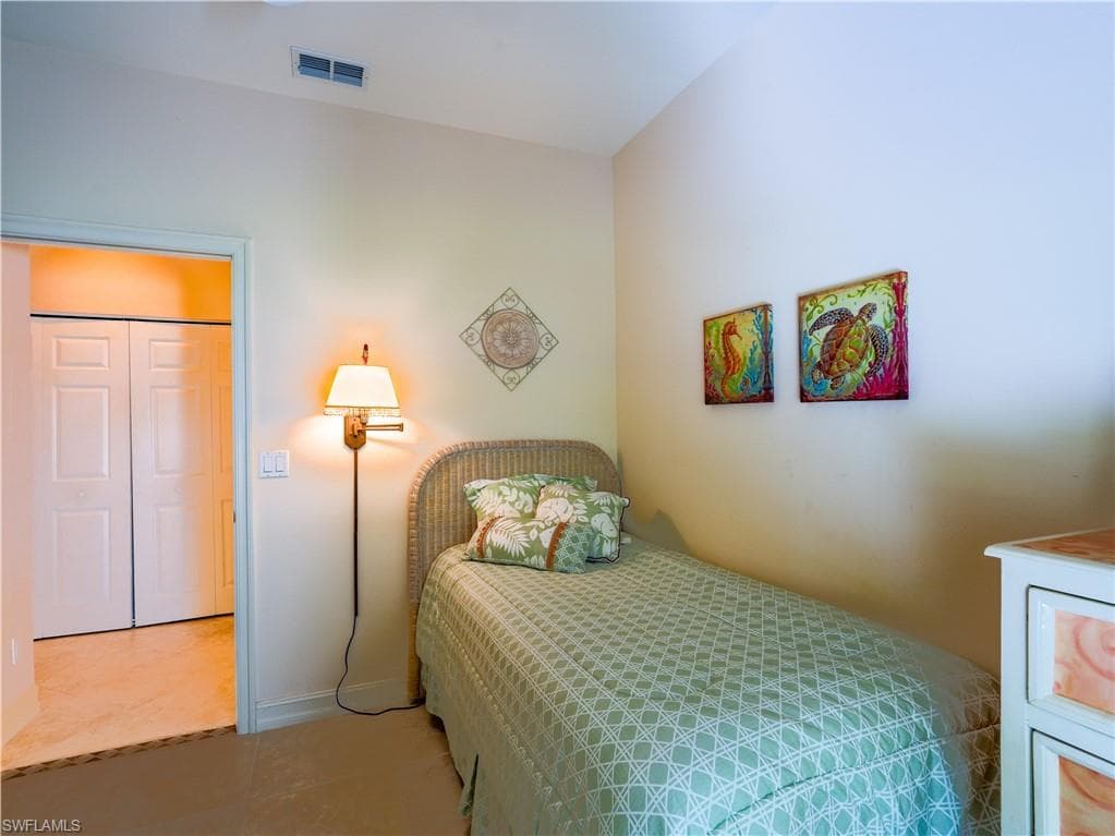 1015 Tarpon Cove DR # 1403, NAPLES FL 34110-37