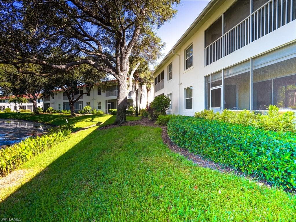 1015 Tarpon Cove DR # 1403, NAPLES FL 34110-40