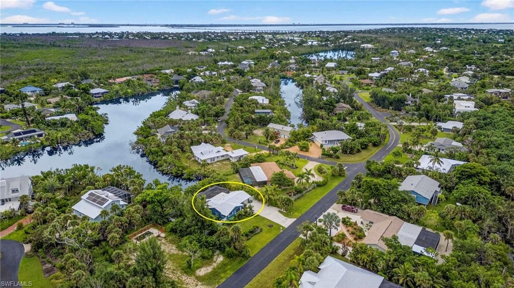 1643 Bunting LN, SANIBEL FL 33957-41