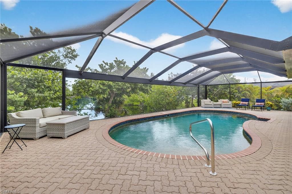1643 Bunting LN, SANIBEL FL 33957-46