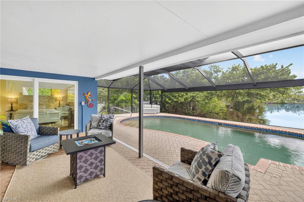 1643 Bunting LN, SANIBEL FL 33957-44