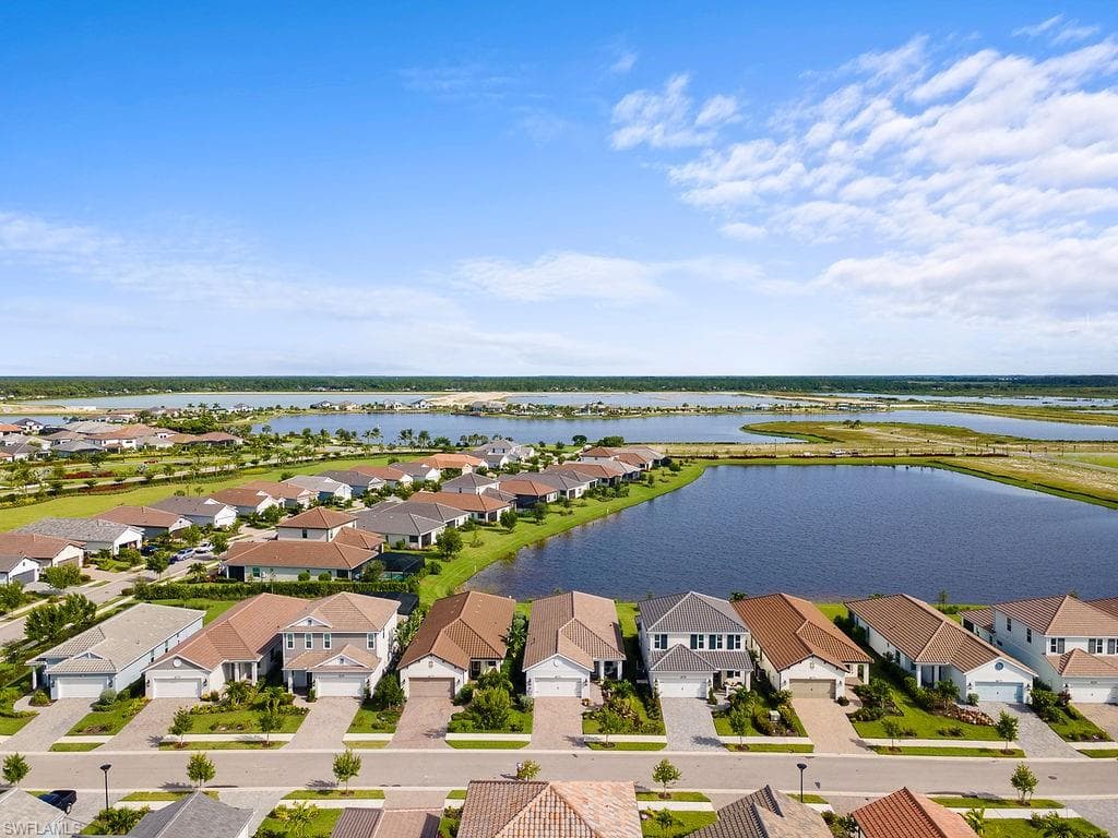 4584 Centaurus CIR, NAPLES FL 34120-33