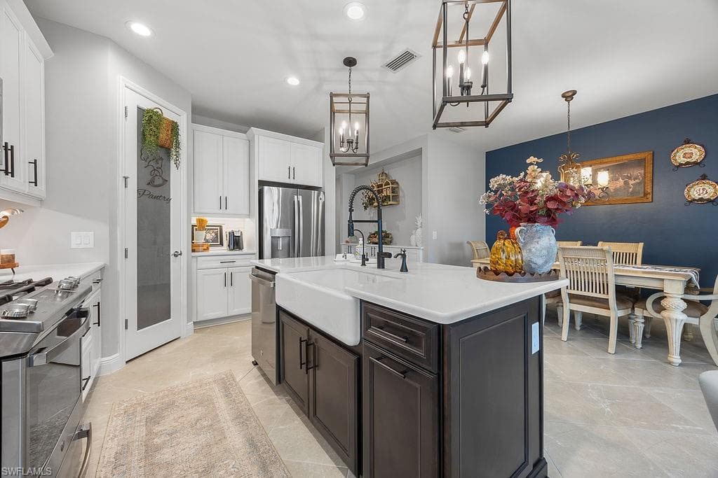 4584 Centaurus CIR, NAPLES FL 34120-17