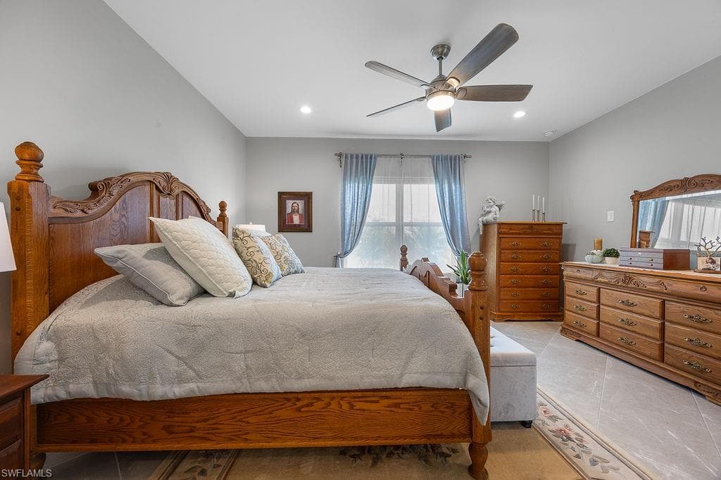 4584 Centaurus CIR, NAPLES FL 34120-24