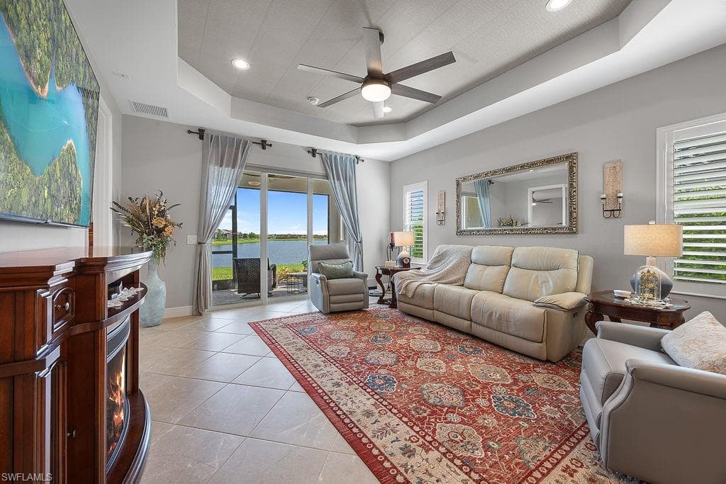 4584 Centaurus CIR, NAPLES FL 34120-20