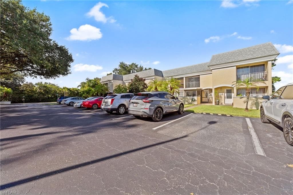 102 E Greens BLVD, LEHIGH ACRES FL 33936-33