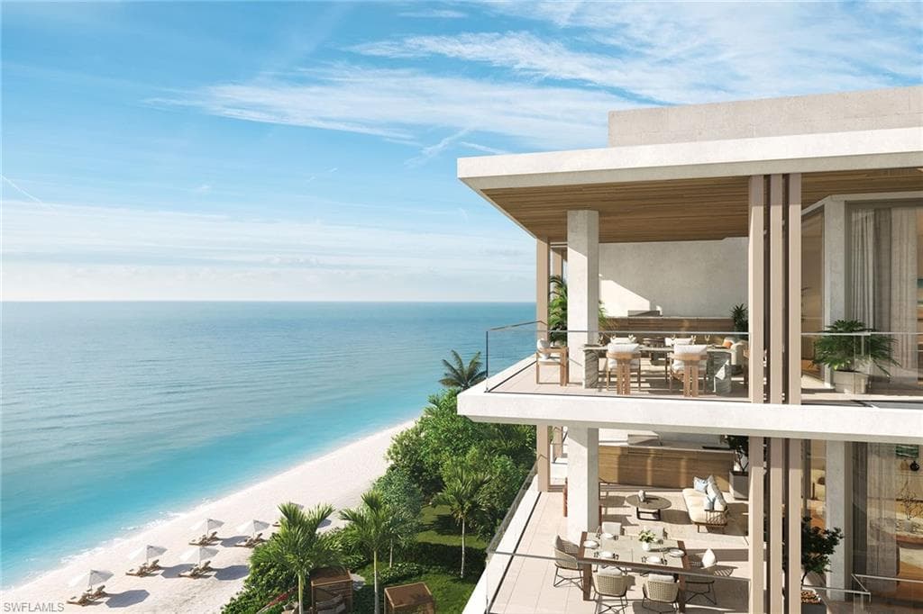 1121 GULF SHORE BLVD N # 6N, NAPLES FL 34102-12