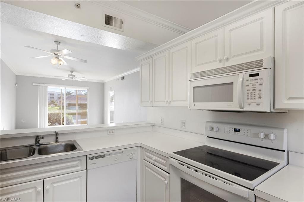 8550 Kingbird LOOP # 615, ESTERO FL 33967-23