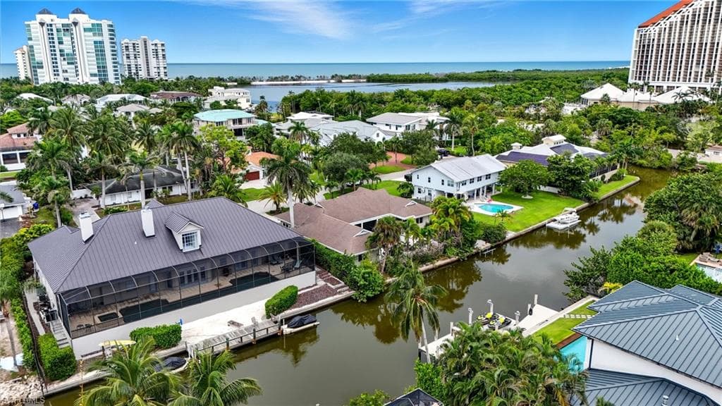 5122 Starfish AVE, NAPLES FL 34103-2