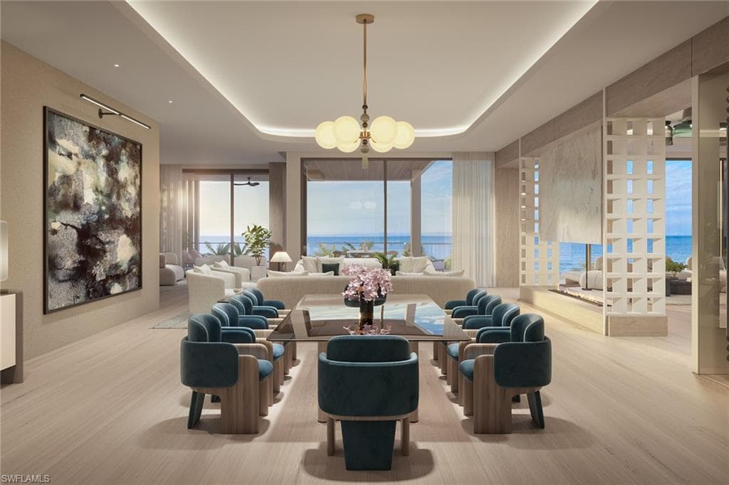 1121 GULF SHORE BLVD N # 2S, NAPLES FL 34102-2
