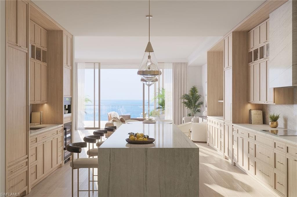 1121 GULF SHORE BLVD N # 2S, NAPLES FL 34102-4