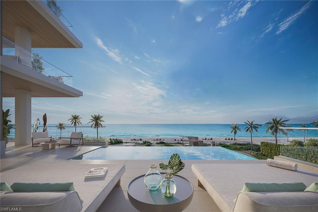 1121 GULF SHORE BLVD N # 2S, NAPLES FL 34102-10