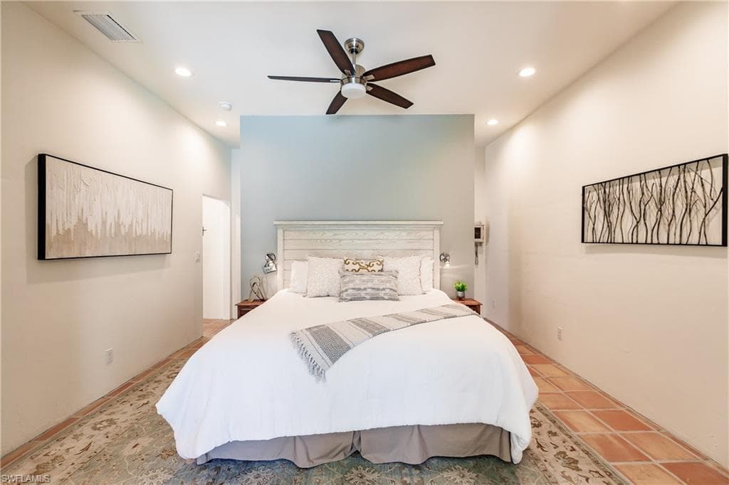 1291 Caloosa DR, FORT MYERS FL 33901-16