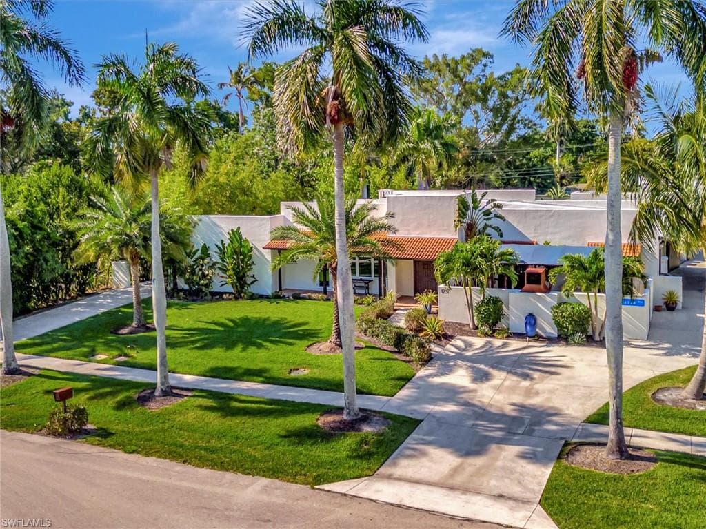 1291 Caloosa DR, FORT MYERS FL 33901-6