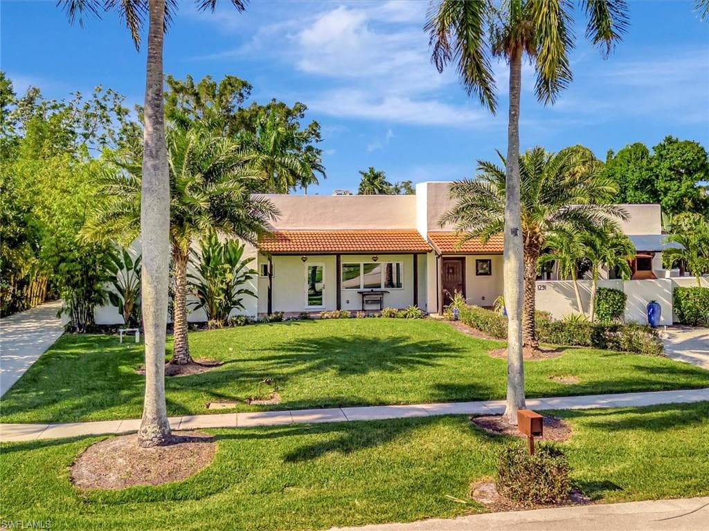 1291 Caloosa DR, FORT MYERS FL 33901-2