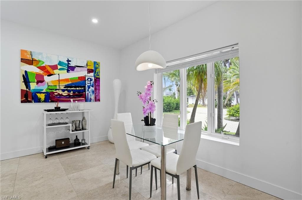 5122 Starfish AVE, NAPLES FL 34103-11