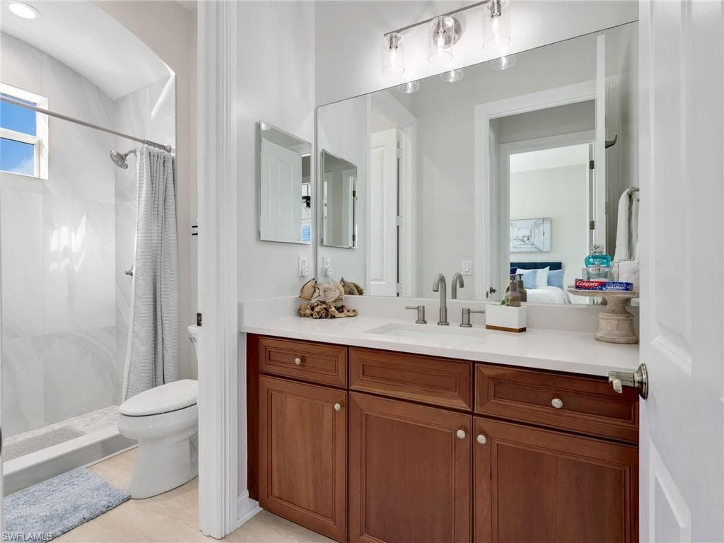 6096 Dogleg DR, NAPLES FL 34113-41