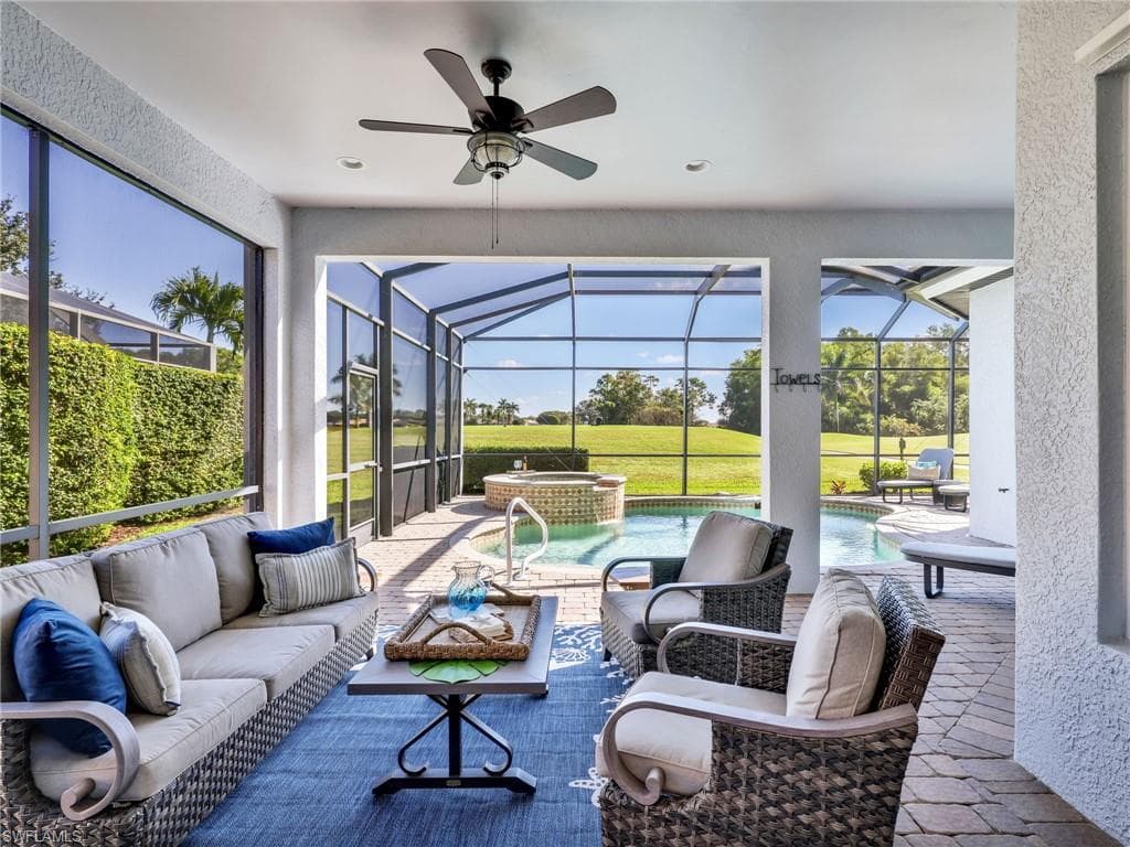 6096 Dogleg DR, NAPLES FL 34113-12