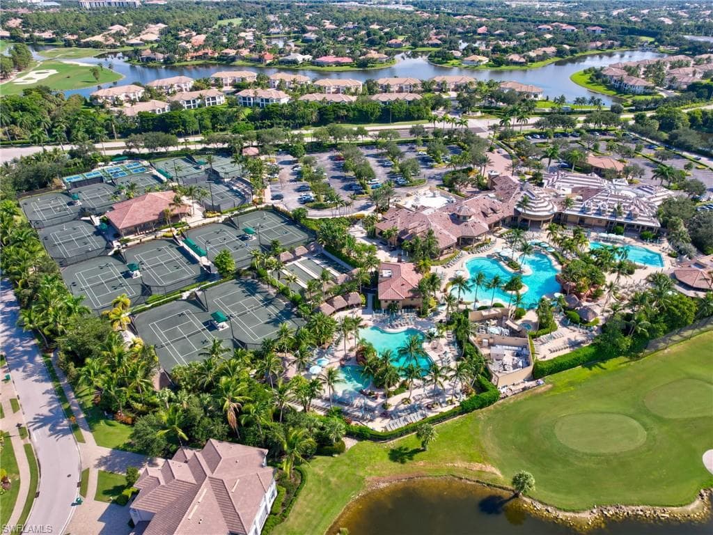 6096 Dogleg DR, NAPLES FL 34113-46
