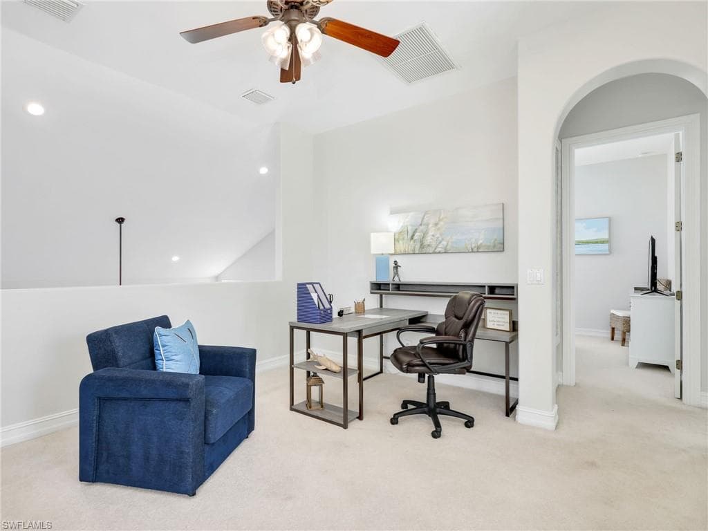 6096 Dogleg DR, NAPLES FL 34113-27