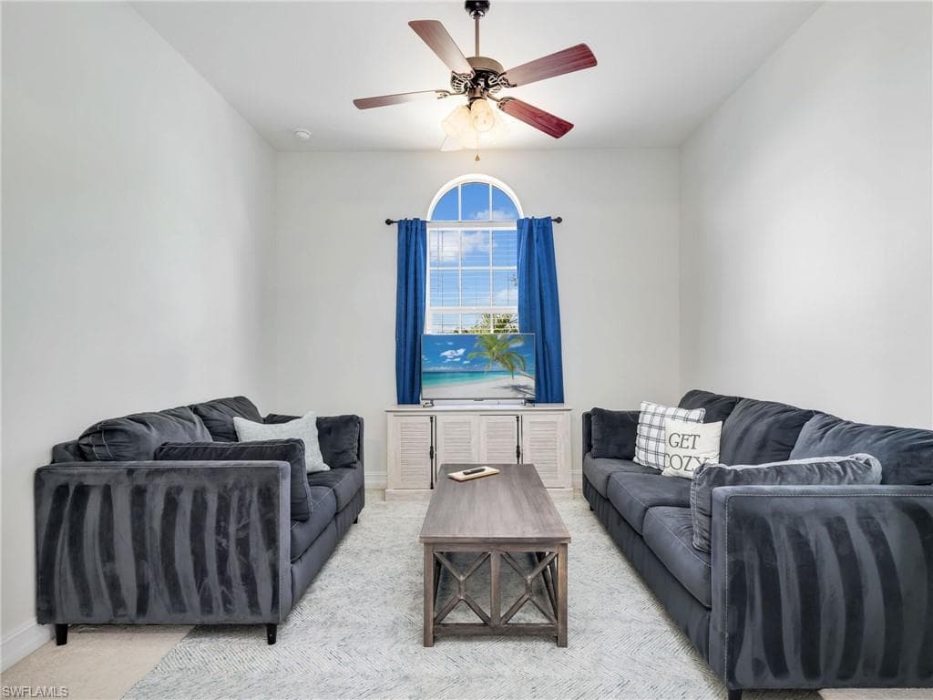 6096 Dogleg DR, NAPLES FL 34113-29
