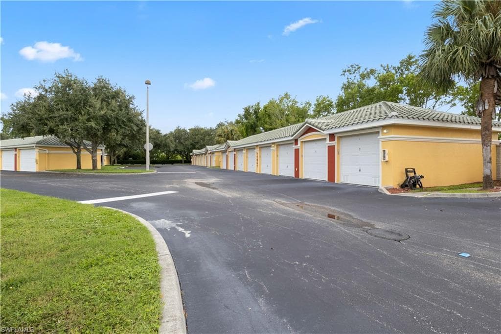 11041 Gulf Reflections DR # 206, FORT MYERS FL 33908-25