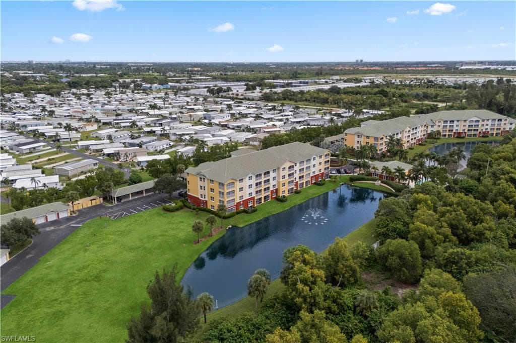 11041 Gulf Reflections DR # 206, FORT MYERS FL 33908-33