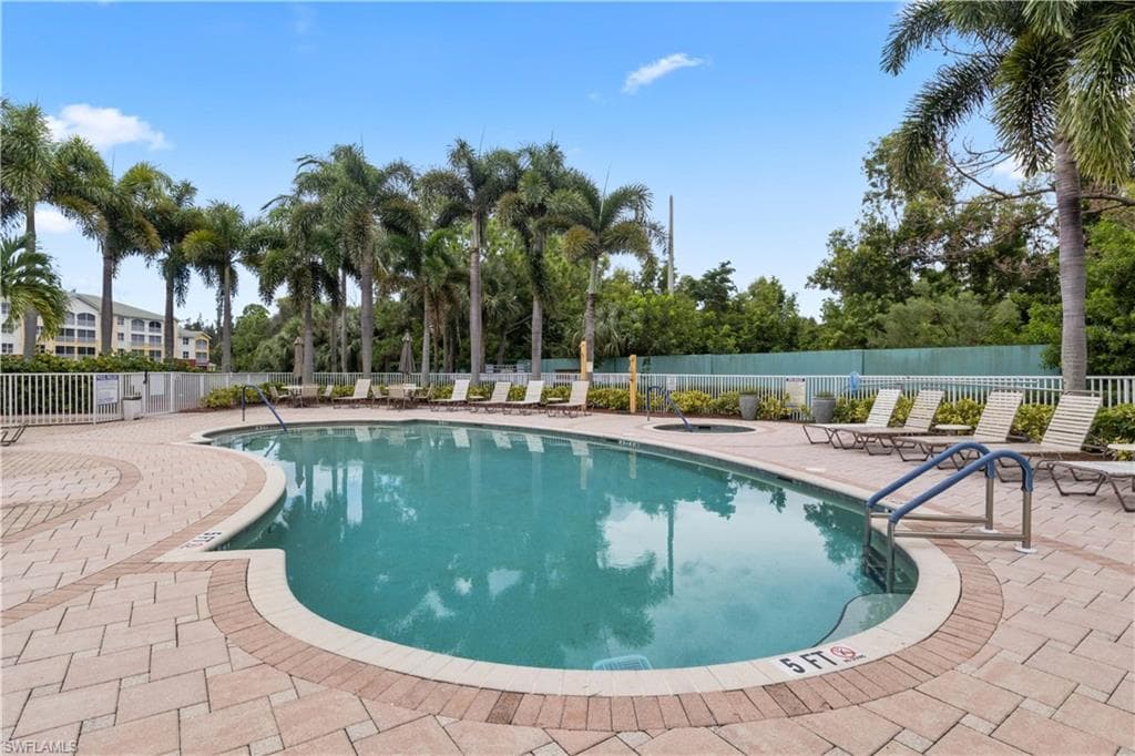 11041 Gulf Reflections DR # 206, FORT MYERS FL 33908-43