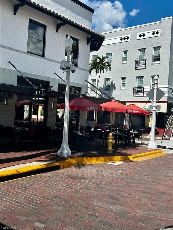 2590 1st ST N # 113, FORT MYERS FL 33901-16