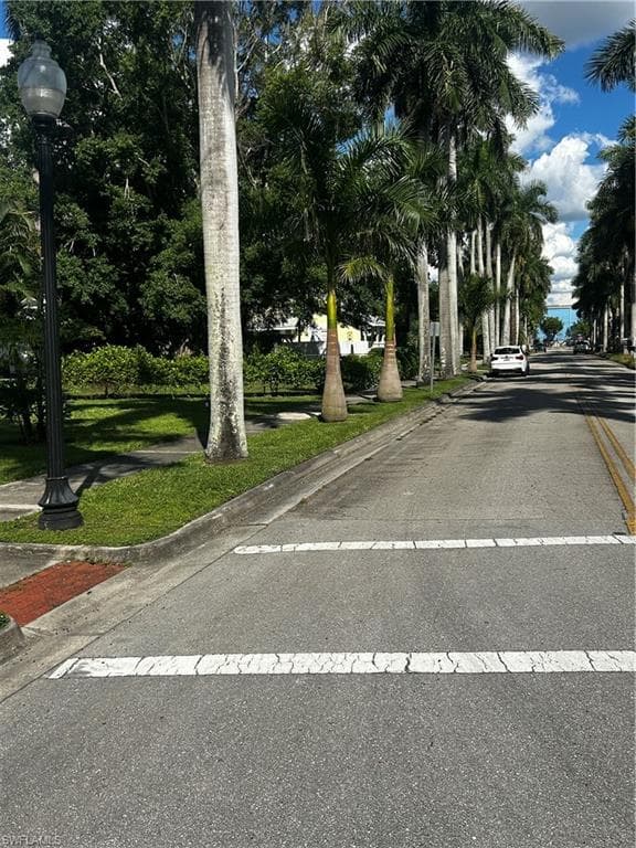 2590 1st ST N # 113, FORT MYERS FL 33901-20