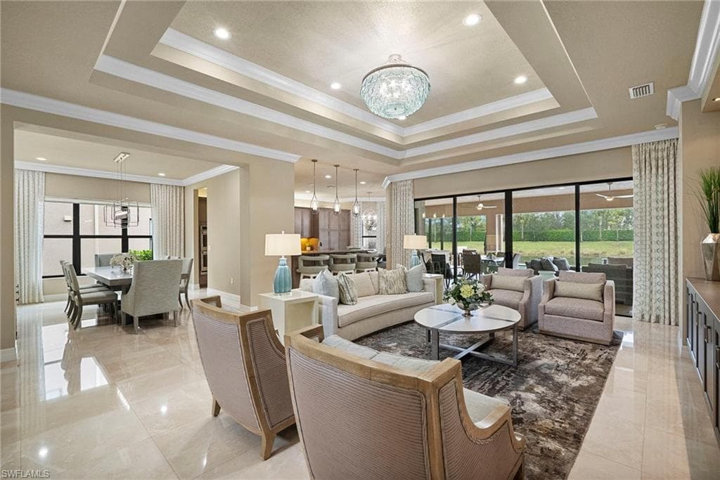 4450 Caldera CIR, NAPLES FL 34119-1