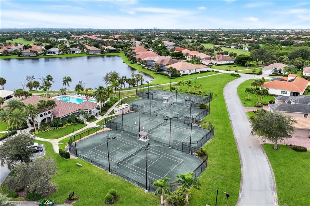 8929 Greenwich Hills WAY, FORT MYERS FL 33908-37