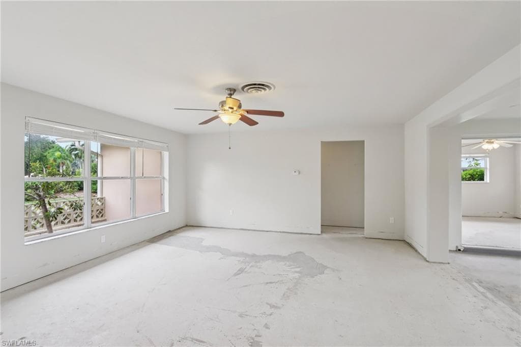 1037 Ione DR, FORT MYERS FL 33919-17