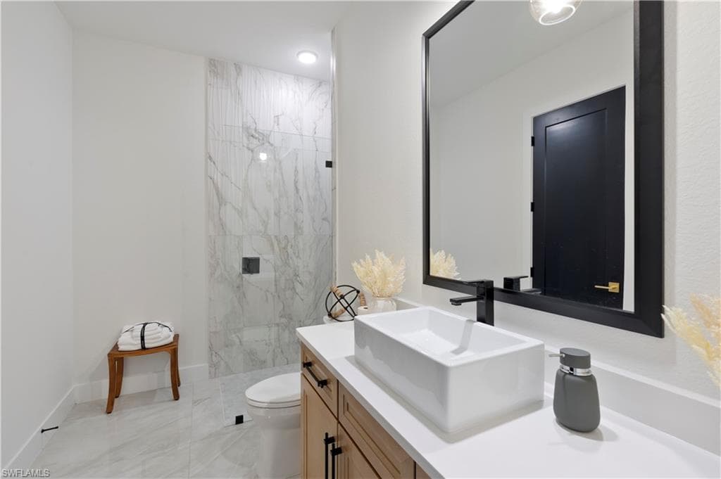 4218 SW 17th AVE, CAPE CORAL FL 33914-22