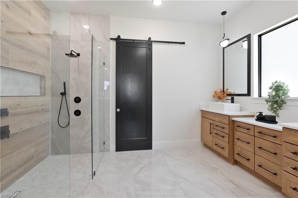 4218 SW 17th AVE, CAPE CORAL FL 33914-18