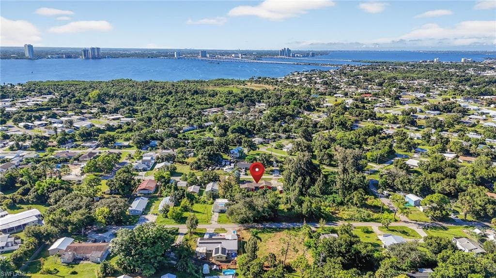245 Hubbard AVE, NORTH FORT MYERS FL 33917-32