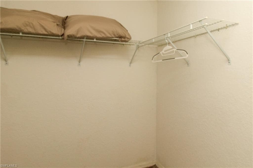 306 Emerald Bay CIR # 8, NAPLES FL 34110-22